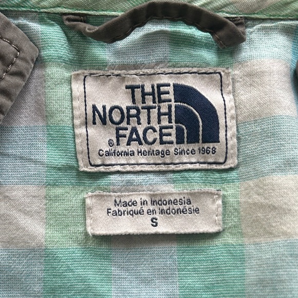 Women’s North Face Anorak Jacket Army Green Small - Picture 2 of 4